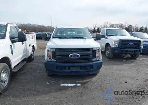 2017 Ford F-250 Xl из США, поврежденный, VIN 1FDBF2A69HED72694